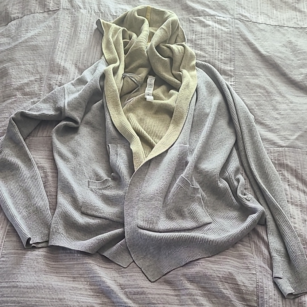 Lululemon reversible open front cardigan sweater size 4